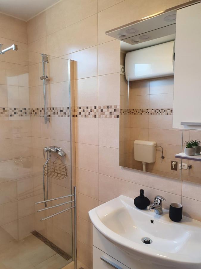 Apartma Zdenko Izola Exteriör bild